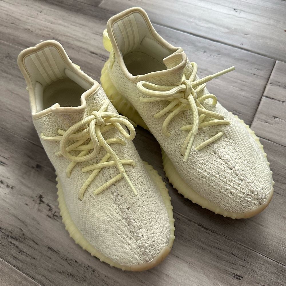 Yeezy Boost V2 - BUTTER